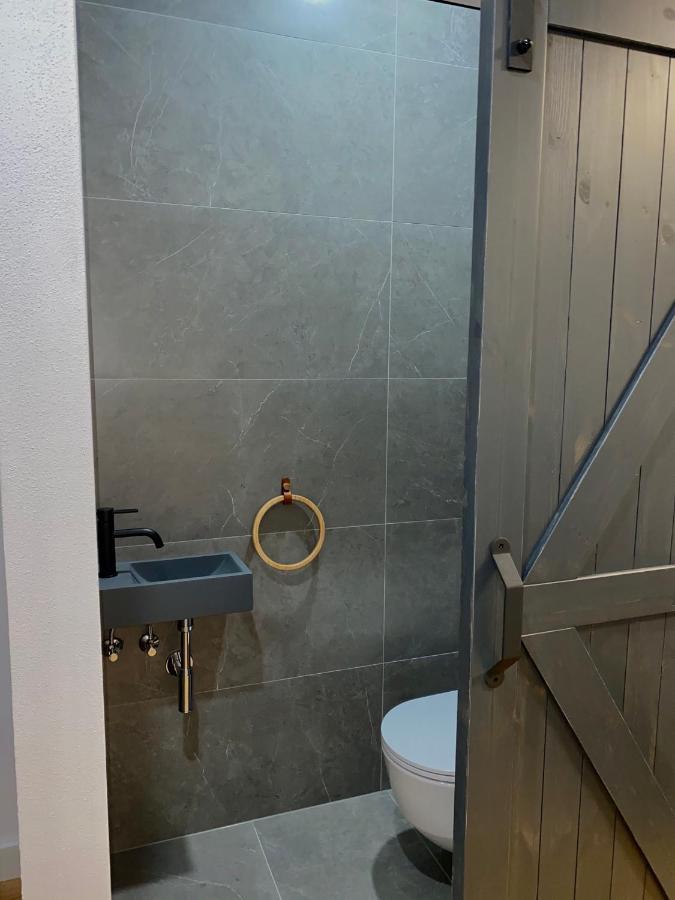 Komárno Apartman Anna מראה חיצוני תמונה